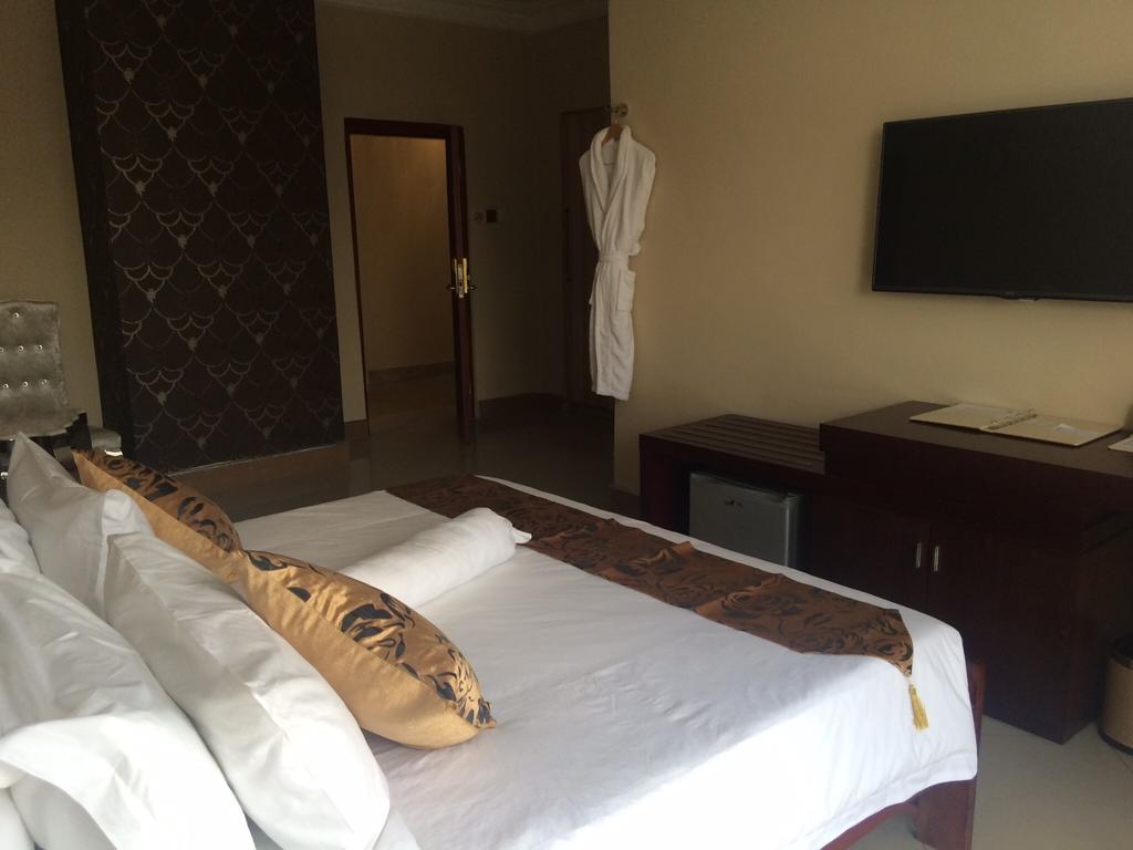 Sherbourne Hotel Kitwe Eksteriør billede